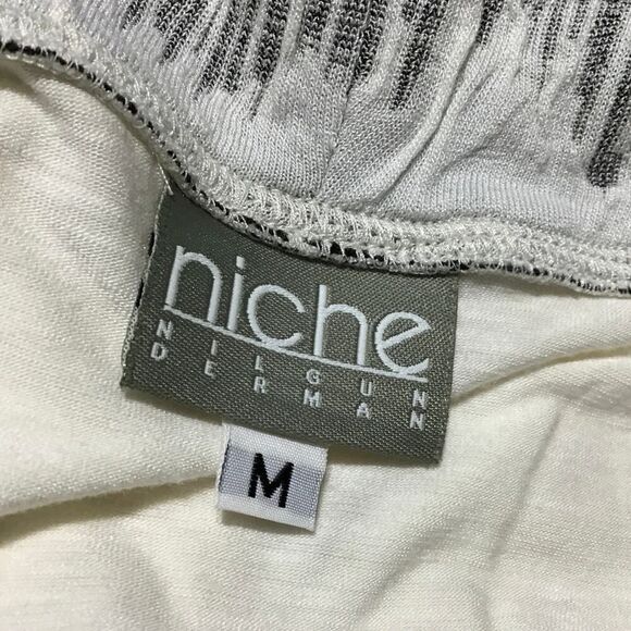 Niche Nilgun Cream Asymmetrical Shark Bite Tunic Top M - Picture 6 of 8